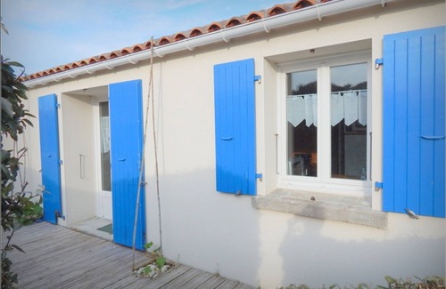 Saint-Denis-d'Oleron House | Typical house 100 m from the sea near the Chassiron lighthouse