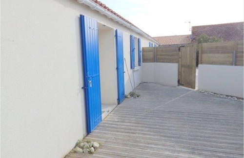 Saint-Denis-d'Oleron House | Typical house 100 m from the sea near the Chassiron lighthouse