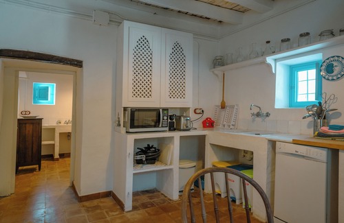 Formentera House | Typical house pagesa de Formentera with large porch and garden