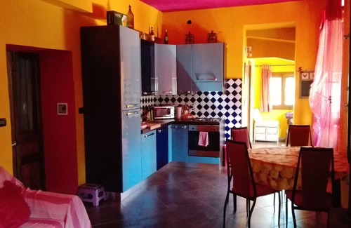 Ranzo Cottage | Typical village house Borgata Conio (IM)