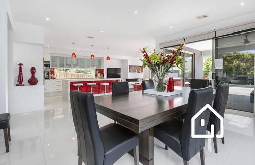 Rye House | Tyrone Beachside Luxury *1 NIGHT FREE* Home Theatre & Study