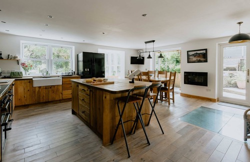 Croyde Cottage | Tythe Barn - a barn conversion that sleeps 8 guests in 4 bedrooms