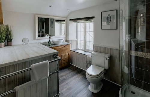 Croyde Cottage | Tythe Barn - a barn conversion that sleeps 8 guests in 4 bedrooms