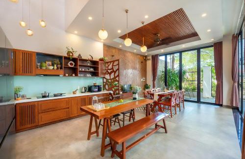 Cam An Villa | U Maison by Class6