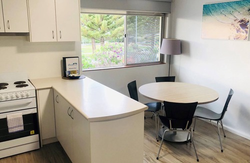 Middleton Beach Apartment | U4 Family friendly accommodation close to the beach