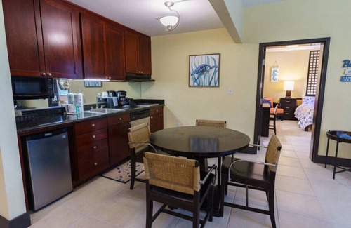 Ruskin Apartment | U402 Shore Thing - WATERVIEW BALCONY, LARGE FLOORPLAN, LITTLE HARBOR RESORT