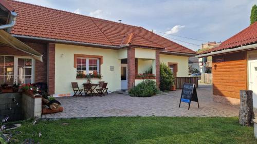 Krasnohorske Podhradie House | Ubytovanie pod hradom Krásnohorské Podhradie