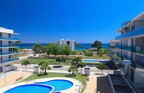 Cambrils Apartment | UHC Mar Augusta Family Complex