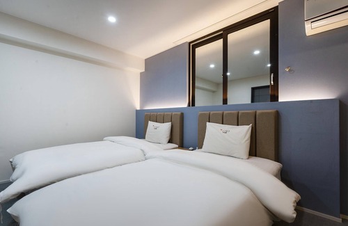 Uiryeong Hotel | Uiryeong Crystal
