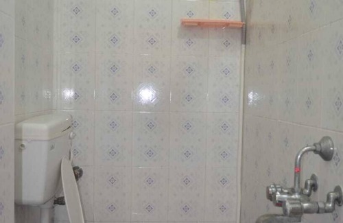 Thoraipakkam Hotel | Ulo R2 Banquet and Room