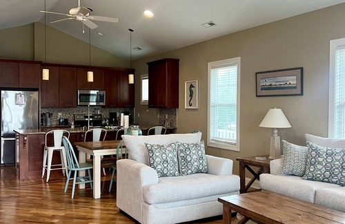 Long Beach House | Ultimate Beach Getaway in Beautiful Home with heated pool option!