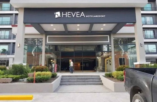 Angeles City House | Ultimate Family Escape at Sunday Hevea Resort