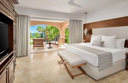 San Jose del Cabo Resort | Ultimate luxury in Cabo at Zoetry, Golf -included, tennis, spa, and more