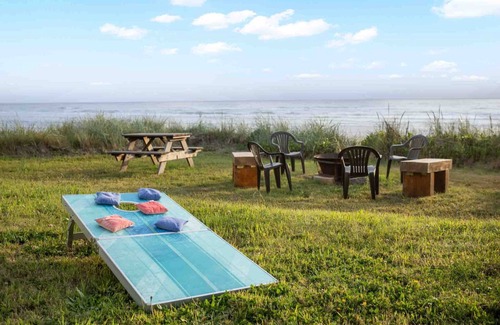 Rockaway Beach Condo | Ultimate Oceanfront Escape for Two at Beachy Eagle A, Amazing Views, Fire-Table, Steps from Beach