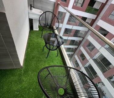 Thompson Estate Apartment | Ultra Luxury 2 bedroom Apartment in the Heart of Lavington
