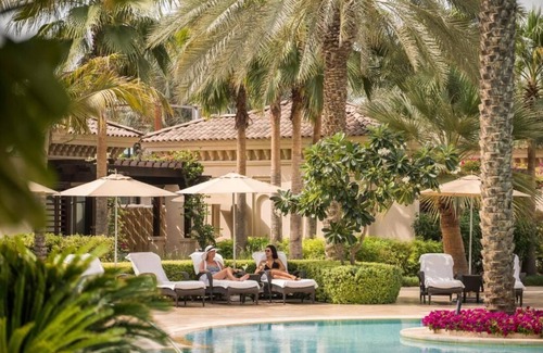 Jumeirah House | Ultra luxury Skyline Suite In Jumeirah Resort By Luxury Bookings