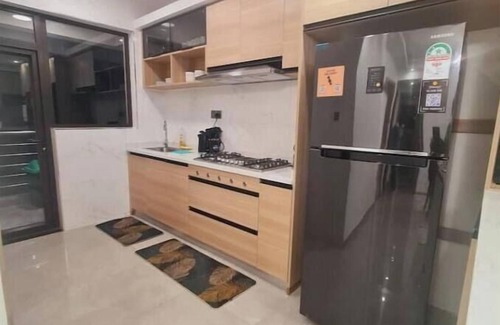 Lavington Apartment | Ultra-Modern 3BR All-Ensuite Family Hse w/pool&gym