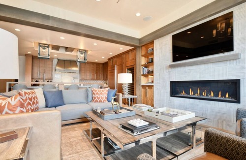 Empire Pass Condo | Ultra-Modern Condo with Entertainment Room and Lodge Amenities