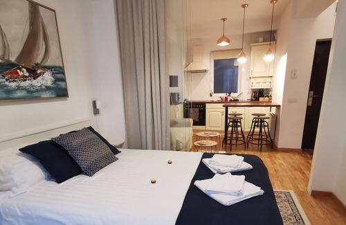 Cluj-Napoca City Centre Apartment | UltraCentral Cozy Studio