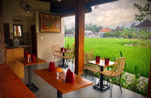 Penestanan House | Umagama Antique Villa