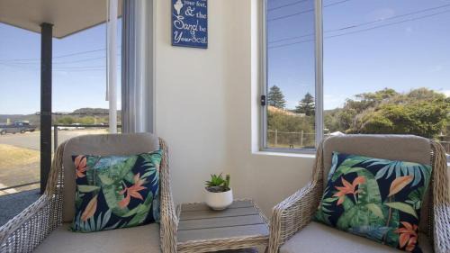 Umina Beach House | Umina Beach Ocean View - Waterfront Umina Beach