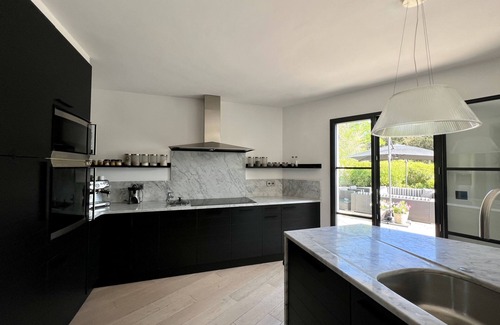 Biot House | Un Havre de Paix Proche de Tout