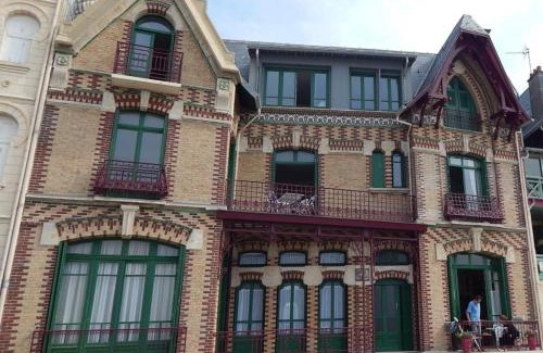 Mers-les-Bains Apartment | Un Petit Bout de Mers