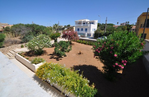 Cava dʼAliga Villa | Una splendida Villa in Sicilia di fronte al mare di Cava d'Aliga