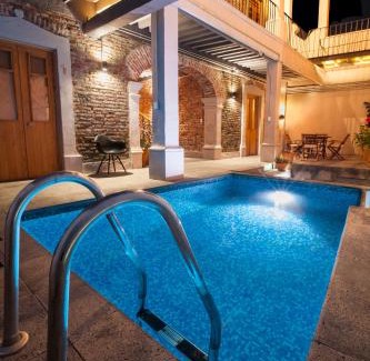 Downtown Queretaro House | UNAMORADA