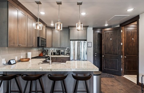 Park City House | Unbeatable Location: Sleeps 5, Ski Access Across the Street, Private Hot Tub, Walk to the Lift