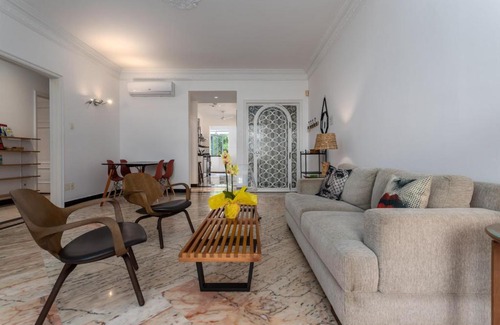 Copacabana Apartment | Unhotel - Maravilhoso Apartamento Por Temporada em Copacabana, Perto da Praia