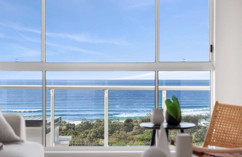 Peregian Beach House | Uninterrupted Ocean Views