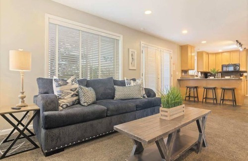 Midvale House | Union Cove 3-Plex in Salt Lake with Hot Tub