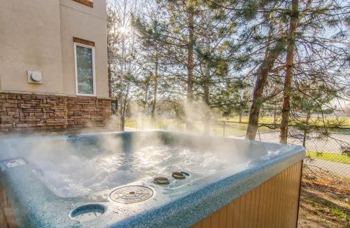 Midvale House | Union Grove in Salt Lake with Hot Tub and Foosball