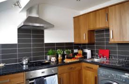 Exeter Apartment | Unique 2 bedroom duplex apartment with roof terrace in the heart of Exeter