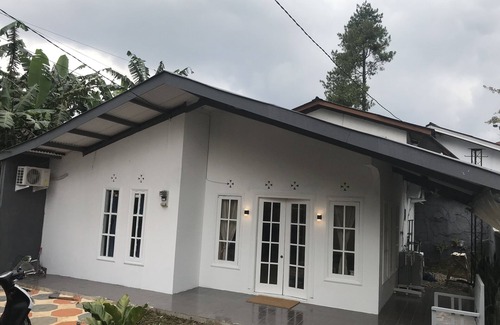 Ciloto House | Unique and just renovated house