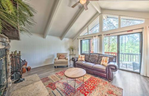 Alto House | ﻿Unique and Modern Alto Home with Private Hot Tub!