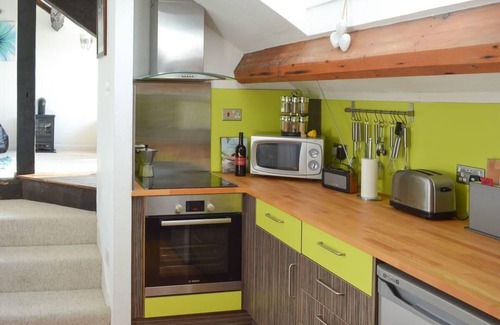 Cartmel Apartment | Unique apartment in Cartmel centre. Unrivalled location.Garden.Fab views.Sleeps4