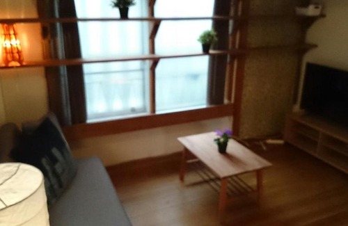 Honmachi Apartment | Unique & Cozy Flat by Station 5 min to Shinjuku!
