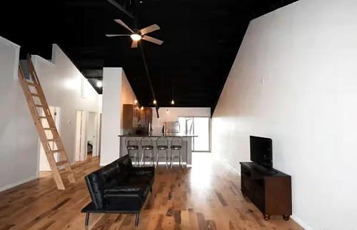 Cookson House | Unique Loft Rental with Access to Spacious Deck and Games Room for an Amazing Getaway by Tenkiller Ferry Lake in Oklahoma