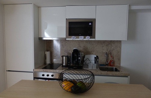 Sao Sebastiao da Pedreira Apartment | Unique Modern Loft home in Central Lisbon a block from 5 star Four Seasons Hotel