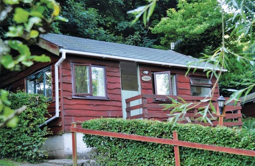 Berrynarbor Cabin | Unique, peaceful, cosy and quaint cedar wood built holiday lodge.