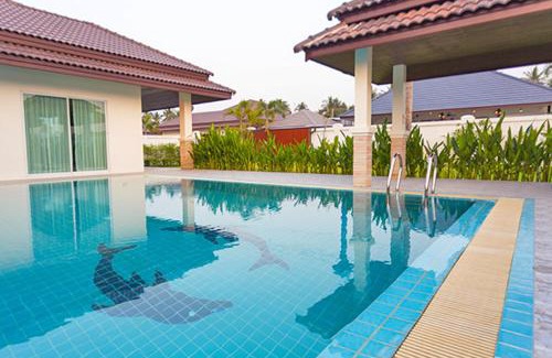Huai Yai House | Unique Pool Villa Resort