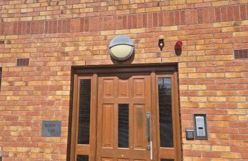 Dublin House | Unique room close to tramline