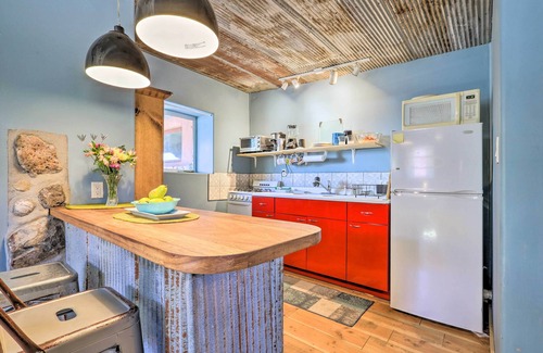 Santa Cruz Apartment | Unique Santa Cruz Studio ~ 25 Mi to Santa Fe