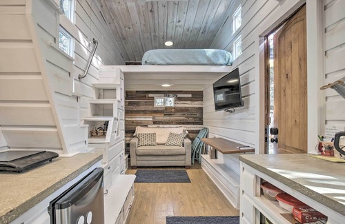 North San Antonio - SAT Apartment | Unique Stay: 'Tiny Everest' San Antonio Home!