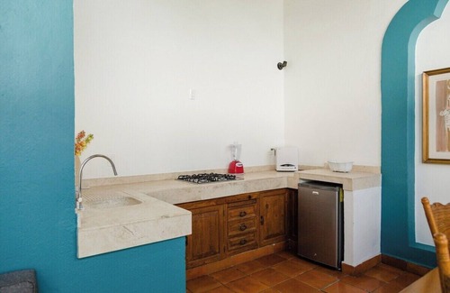 Downtown Queretaro Apartment | Unique Suite Historic Center Terrace WIFI+Desk+AC