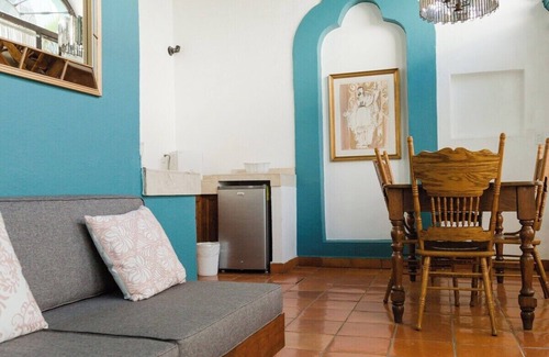 Downtown Queretaro Apartment | Unique Suite Historic Center Terrace WIFI+Desk+AC