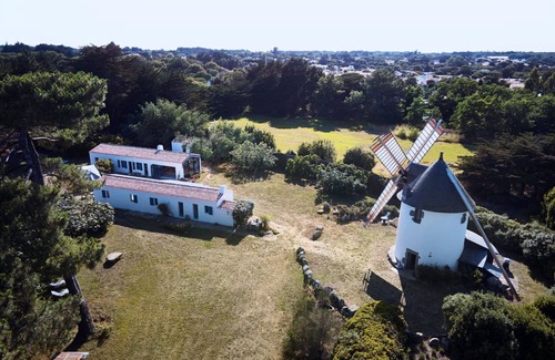 Ile d'Yeu House | Unique Windmill And Farmhouse With Timeless Beauty