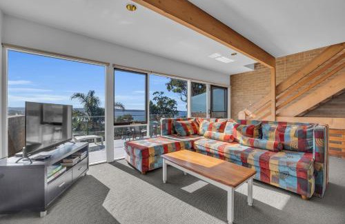 Pambula Beach Apartment | Unit 1 1 Jinjera Parade Pambula Beach